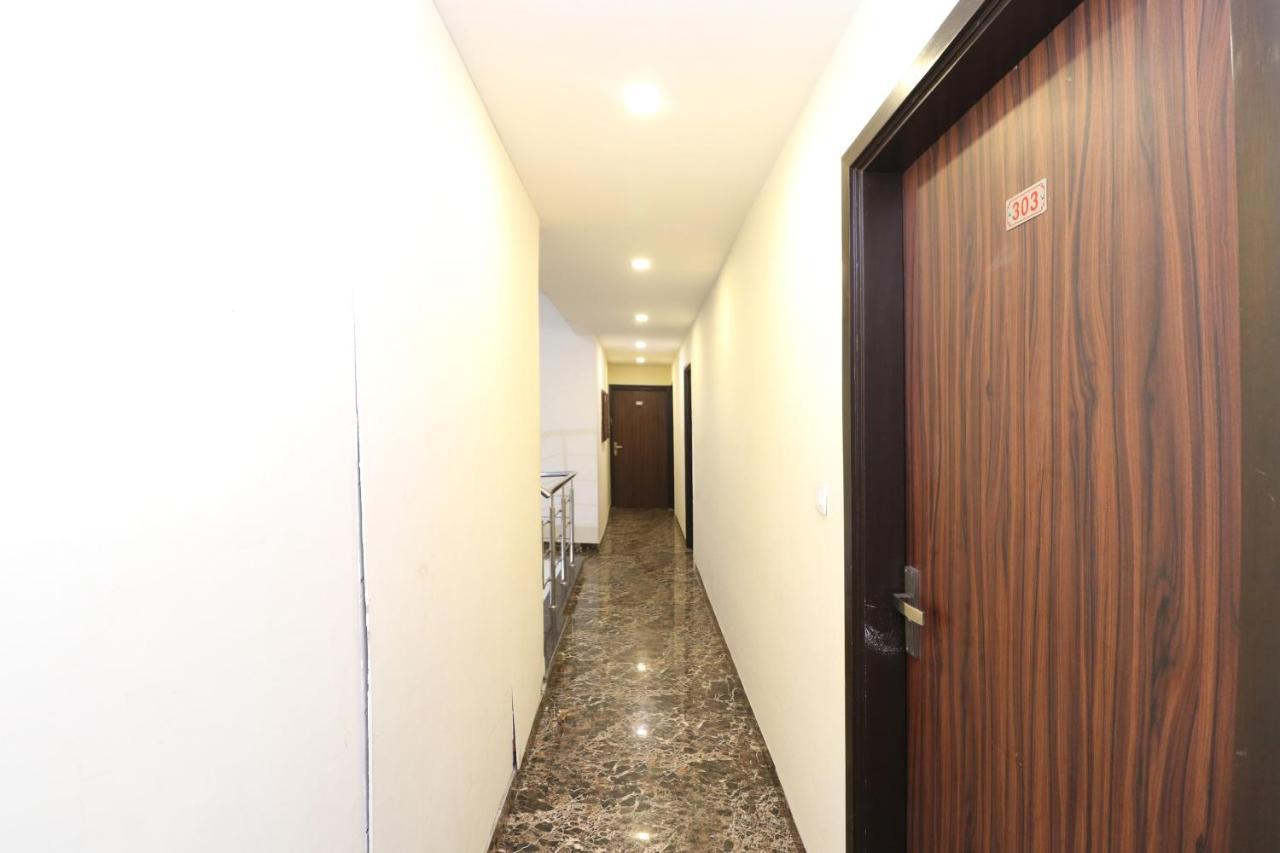 אמריצר Hotel Golden Heart מראה חיצוני תמונה