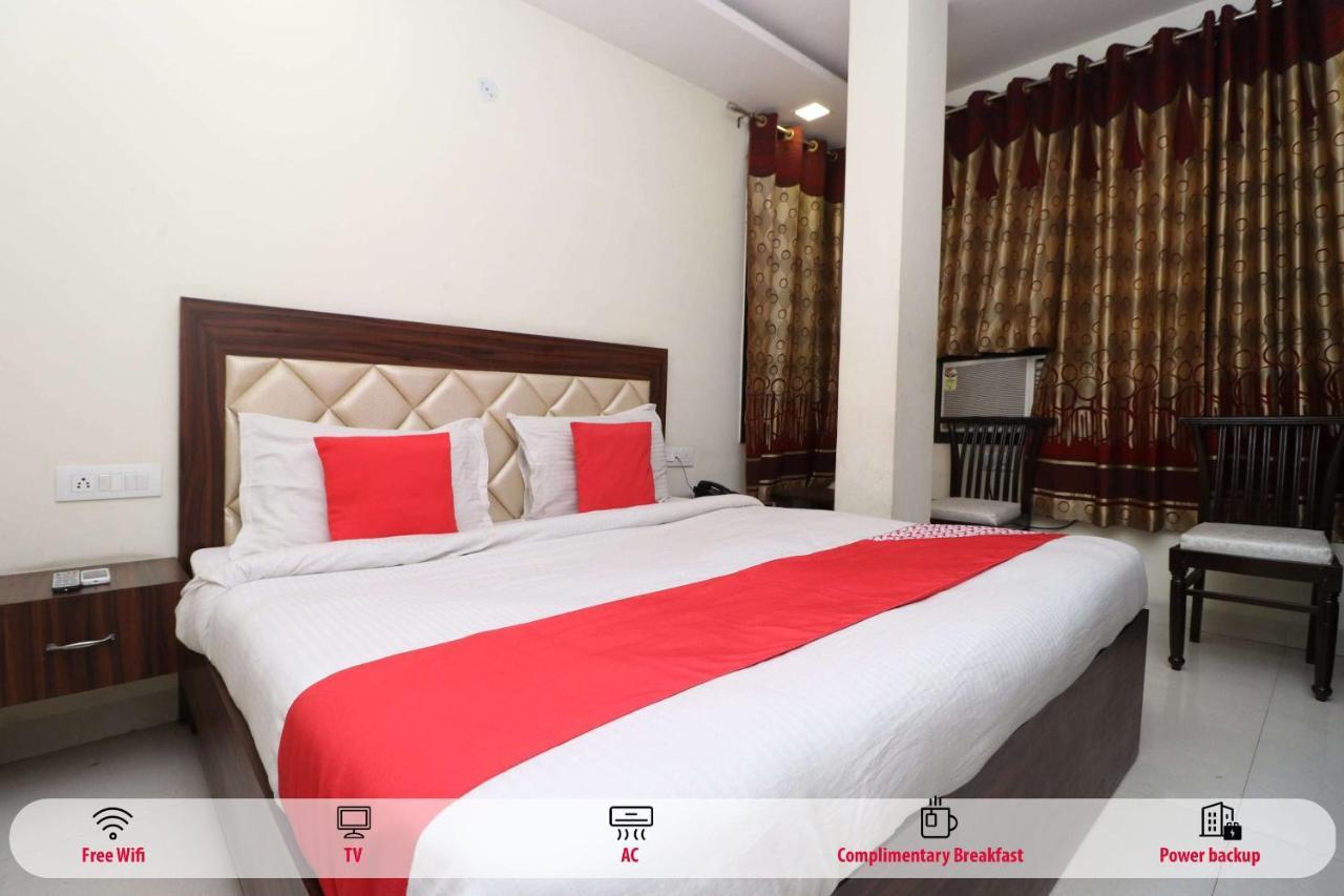 אמריצר Hotel Golden Heart מראה חיצוני תמונה