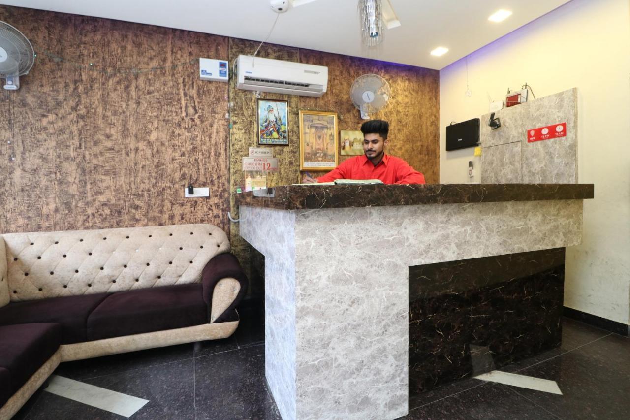 אמריצר Hotel Golden Heart מראה חיצוני תמונה