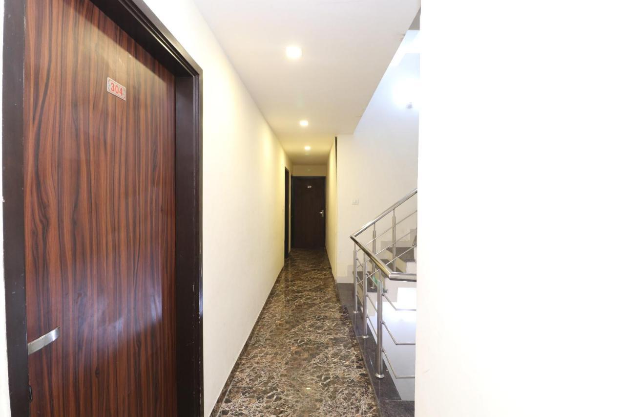 אמריצר Hotel Golden Heart מראה חיצוני תמונה